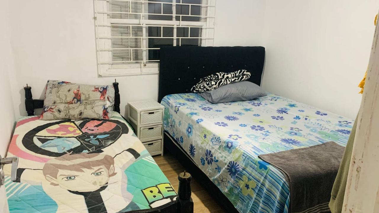 Villa Casa Com 2 Piscinas Matinhos Esterno foto
