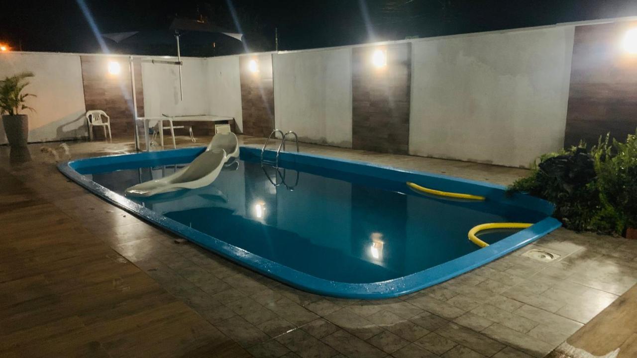 Villa Casa Com 2 Piscinas Matinhos Esterno foto