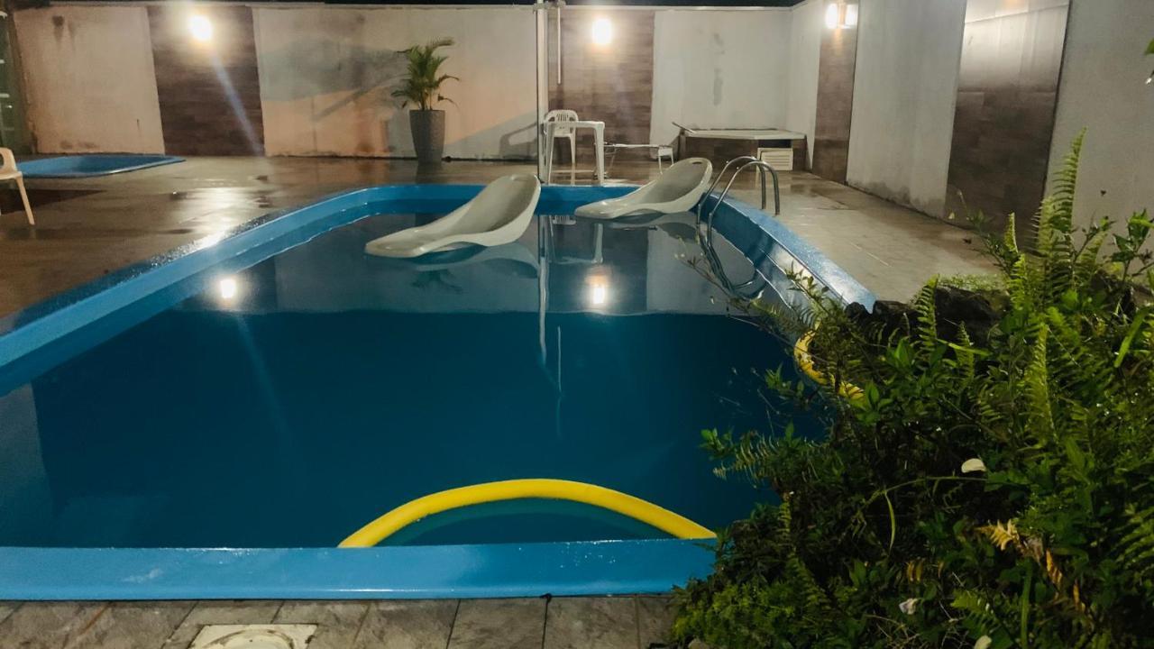 Villa Casa Com 2 Piscinas Matinhos Esterno foto